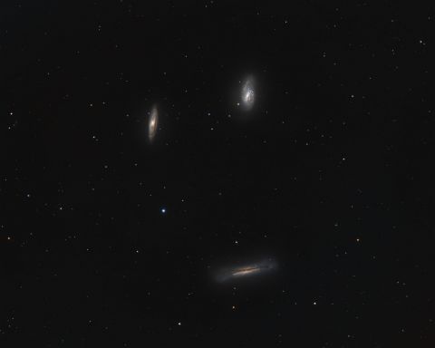 Leo Triplet (16x600s RGB - ED80) Crop Leo Triplet (16x 300s RGB)