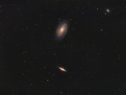 M81-82_20x360s-6Hrs M81 - Bodes Galaxy & M82 - Cigar Galaxy (20x 360s RGB)