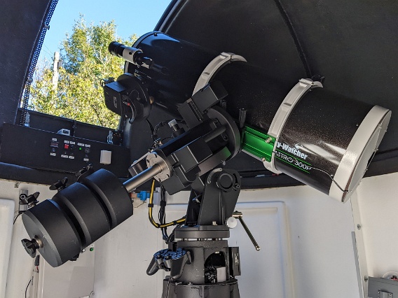 PXL_20200926_145727053 EQ8 Pro + Skywatcher Quattro 300mm f4 Newtonian Telescope